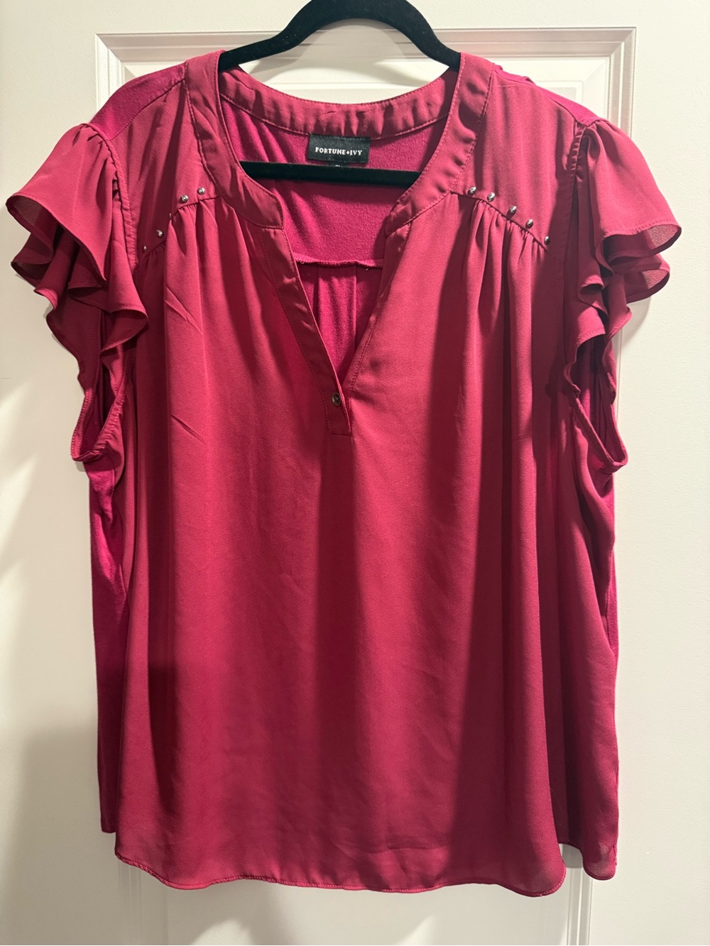 Fortune & Ivy Women's Crimson Ruffle Sleeve Blouse
